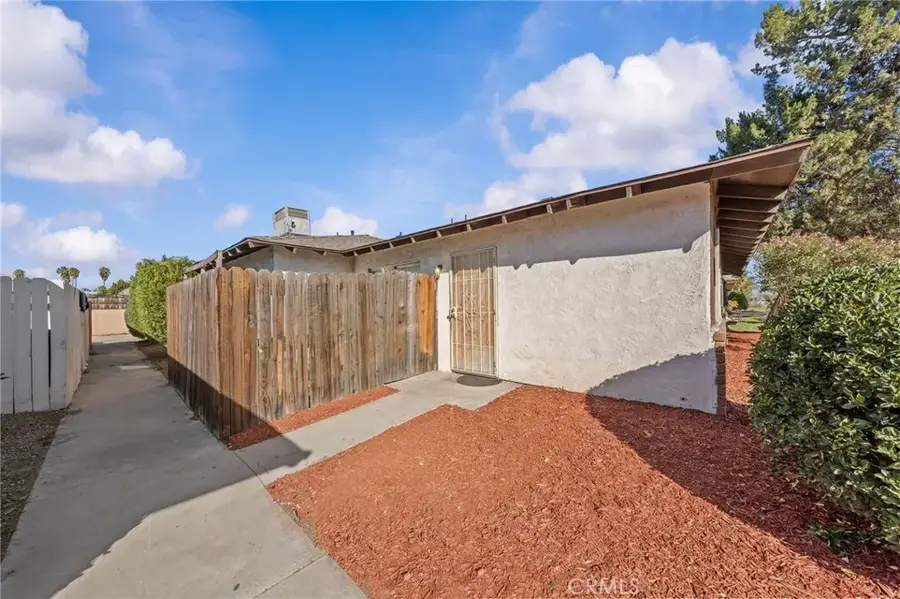 796 W Devonshire, Hemet, CA 92543 - Image #3