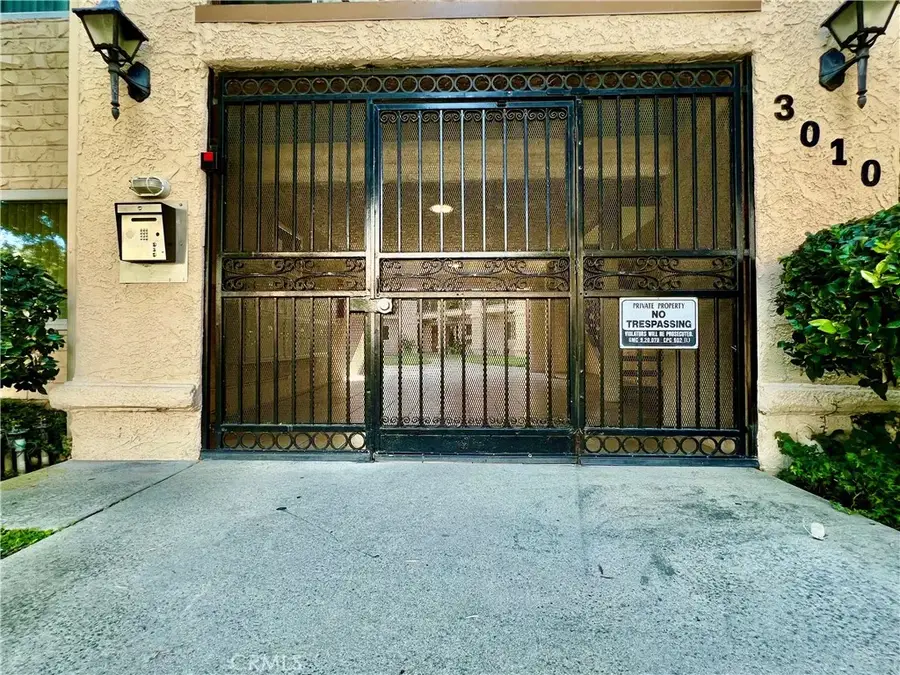 3010 Montrose #33, La Crescenta, CA 91214 - Image #2