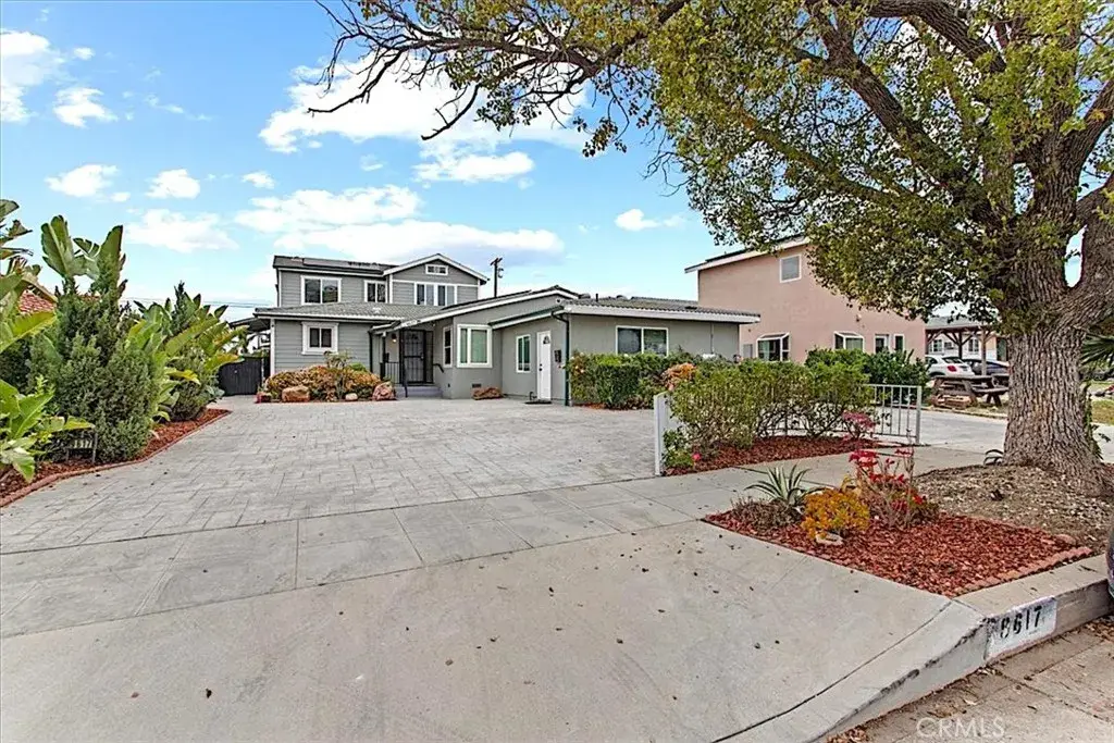 9617 Cedros, Panorama City, CA 91402 - #1