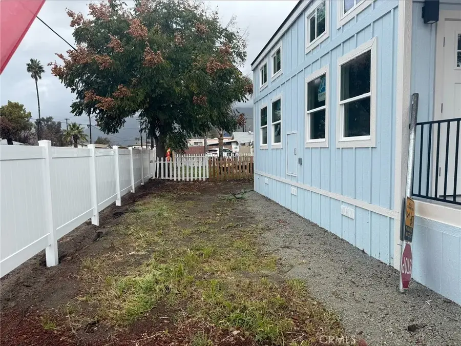 501 S Mistletoe #19, San Jacinto, CA 92582 - #2