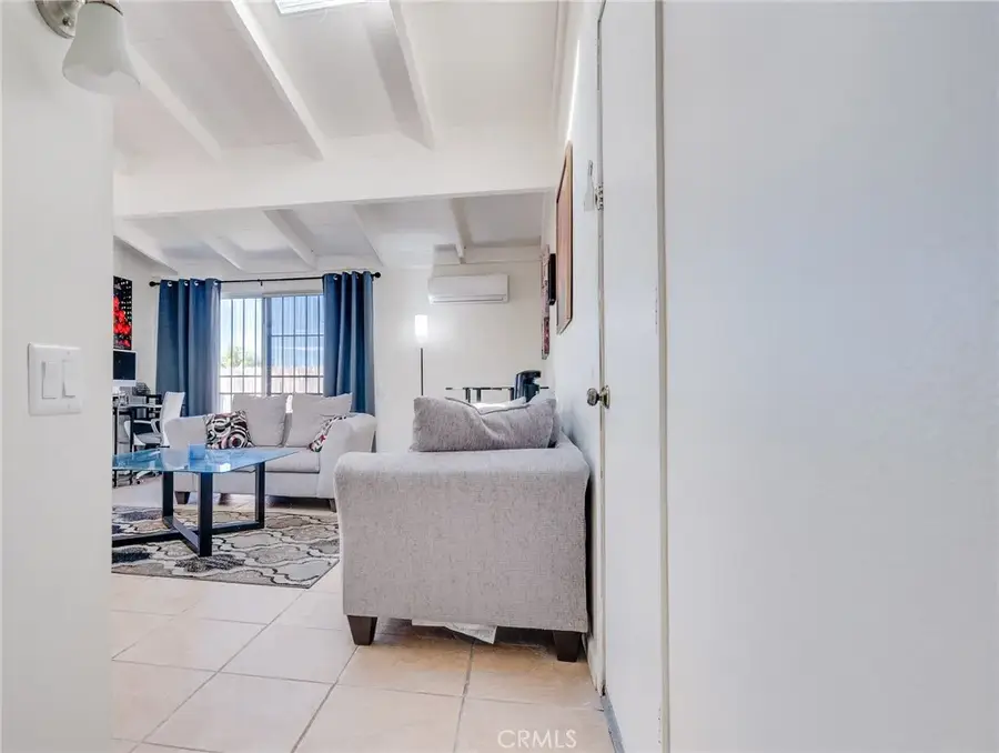 920 Raintree, Vista, CA 92084 - #3