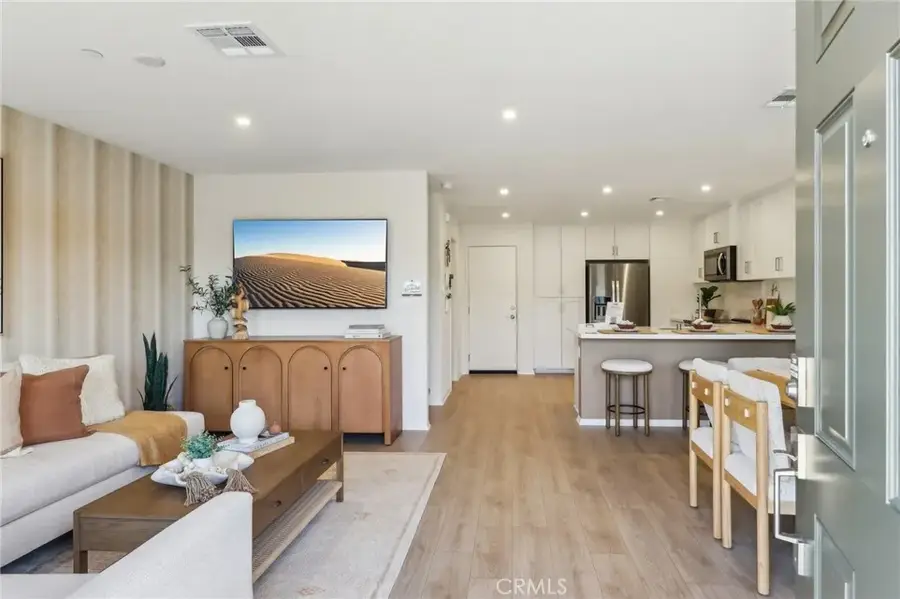 15525 April Dawn Way #3, Fontana, CA 92336 - #3