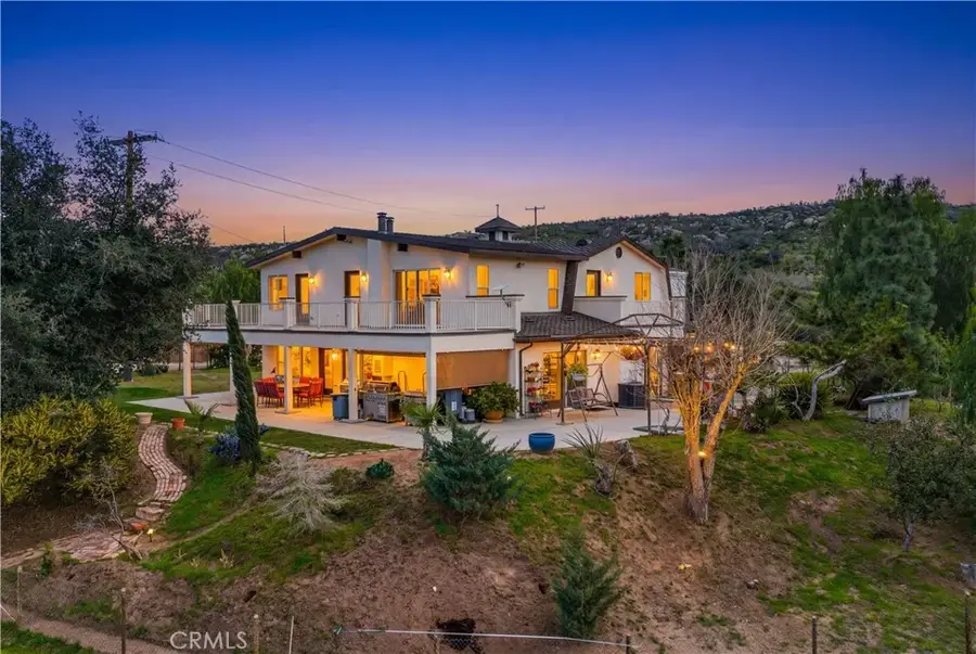 33620 Oak Drive, Hemet, CA 92544 - #2