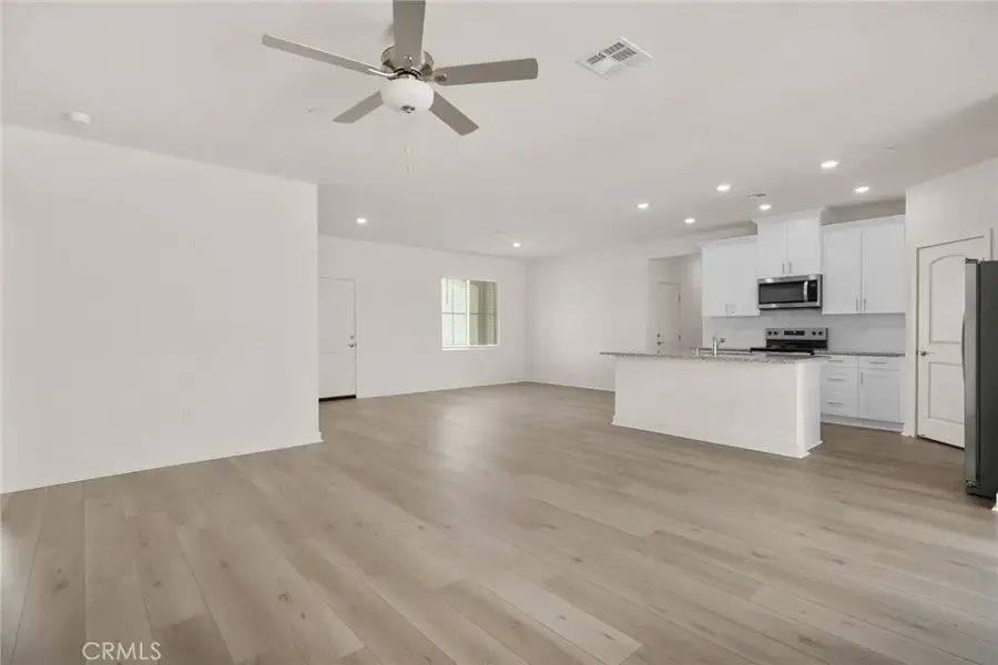 14860 Desert Lily Court, Apple Valley, CA 92307 - #3