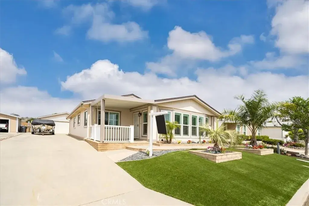 29150 Calle Cisne, Murrieta, CA 92563 - #1