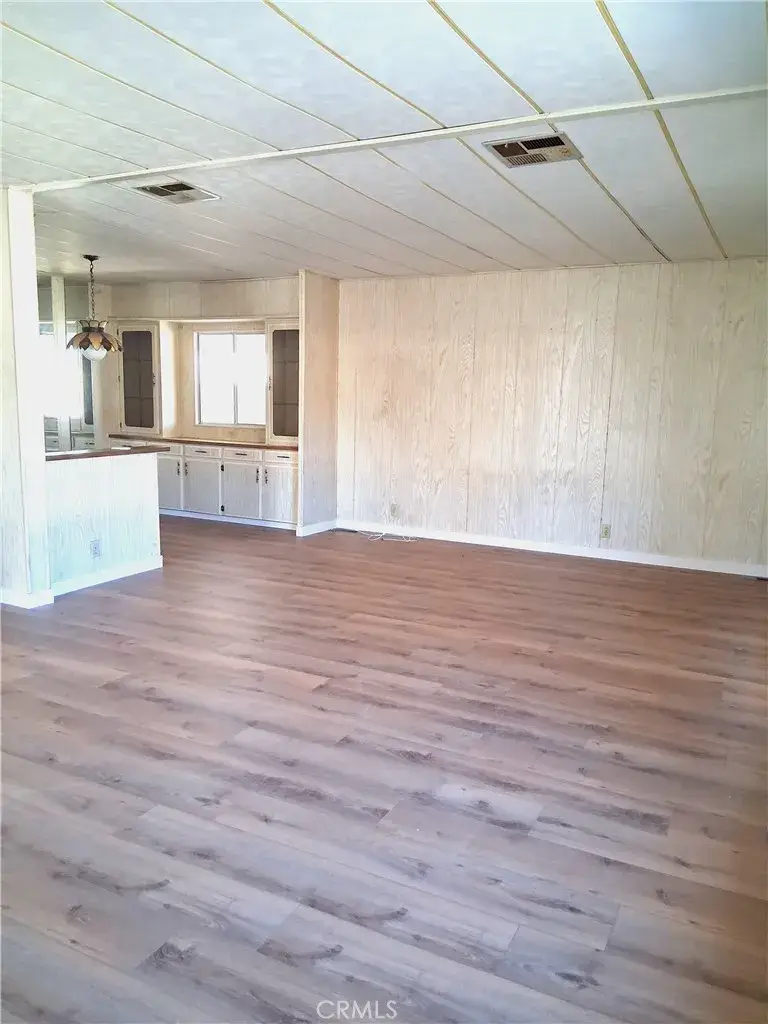 725 W Thornton #157, Hemet, CA 92543 - #3