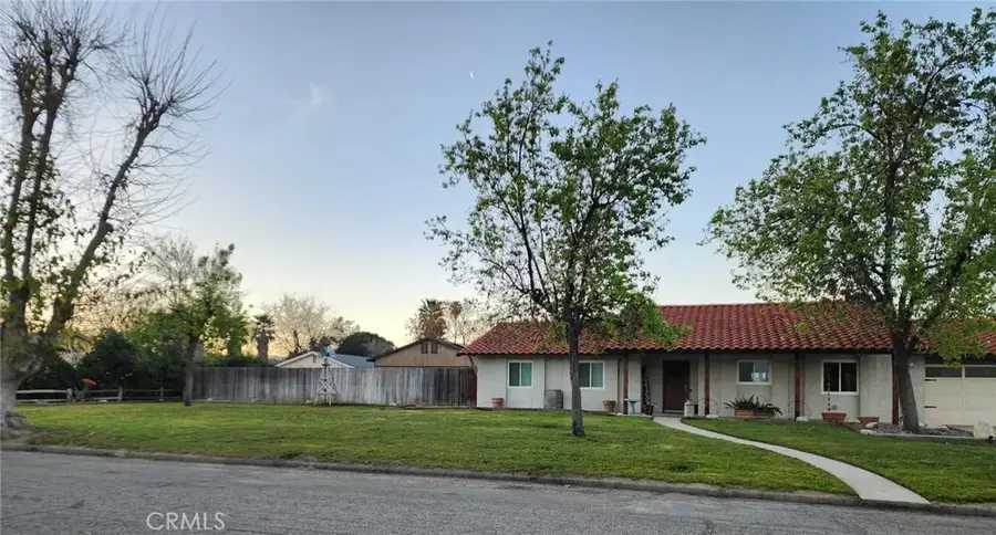 1581 Hackney Street, Hemet, CA 92543 - #2