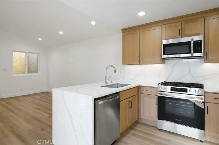 17333 Brookhurst #B7, Fountain Valley, CA 92708 - #3