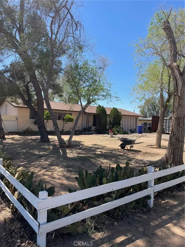 21975 Mohican, Apple Valley, CA 92307 - #2