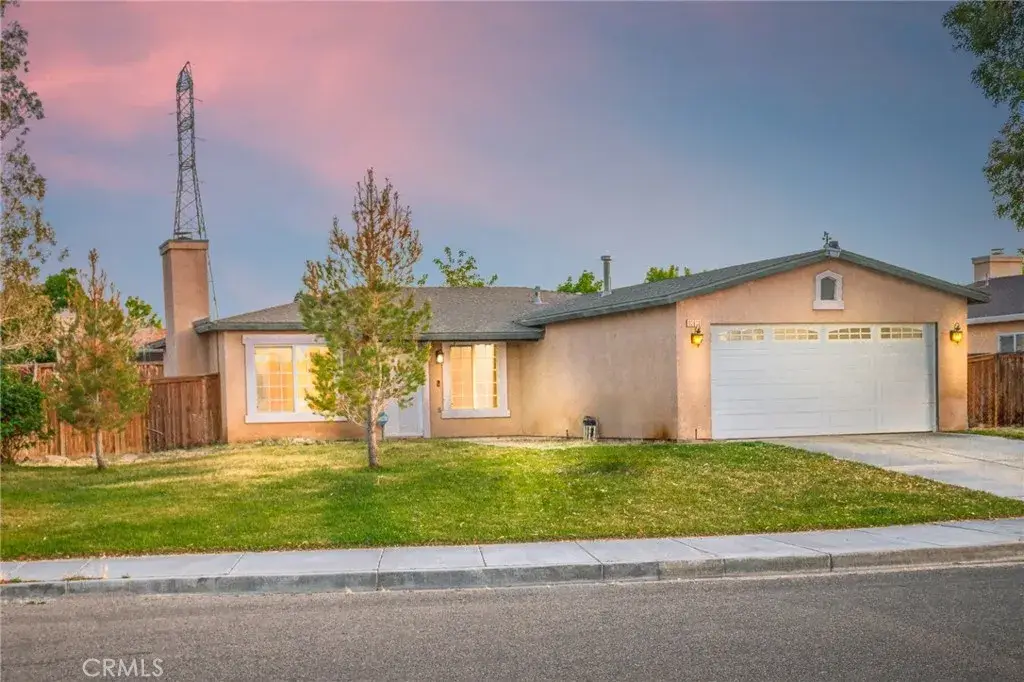 10611 Plainfield, Adelanto, CA 92301 - #1