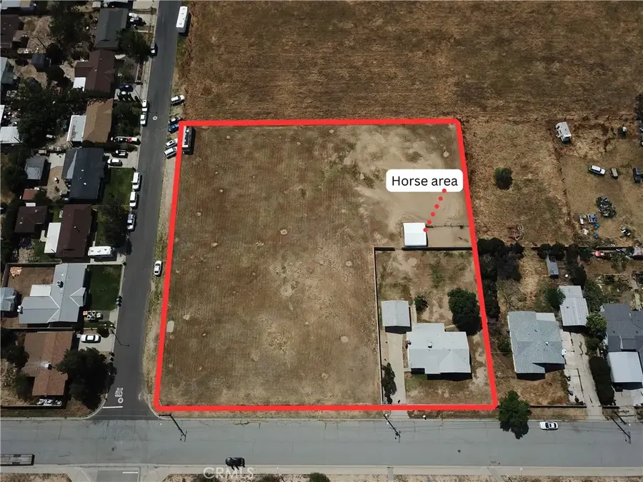 514 E Victory Avenue, Banning, CA 92220 - #3
