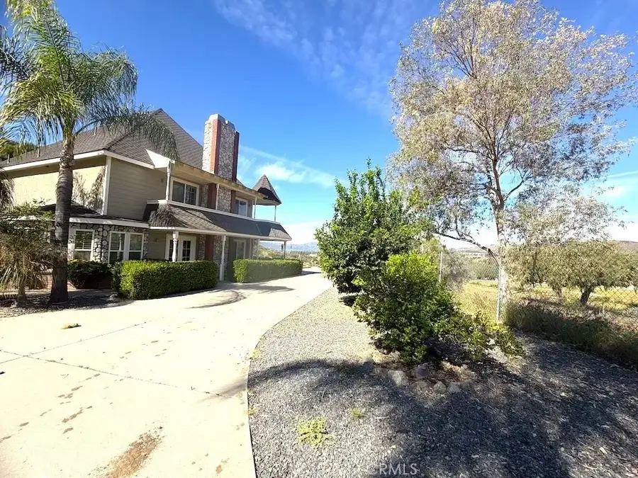 37250 Mason, Murrieta, CA 92563 - #2