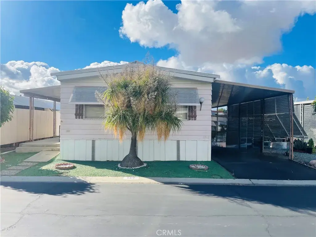 575 S Lyon #137, Hemet, CA 92543 - #1