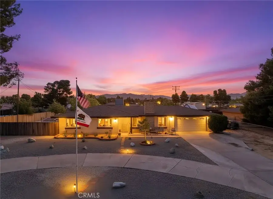 20696 Tonawanda Road, Apple Valley, CA 92307 - #2