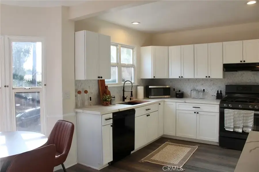 5351 Packard Street, Los Angeles, CA 90019 - #3