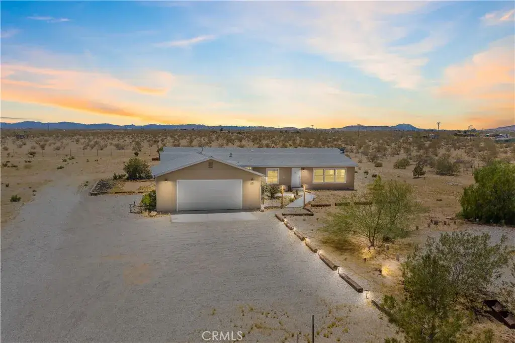 61375 Leslie Lane, Landers, CA 92285 - #1