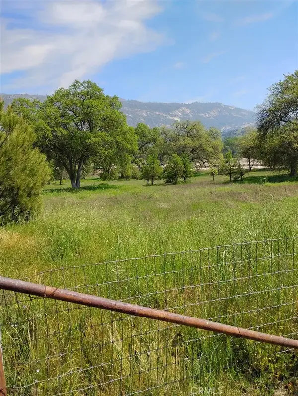 35400 Spanish Oak, Auberry, CA 93602