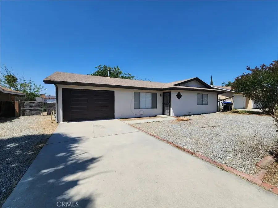 832 E Stetson, Hemet, CA 92543 - #2