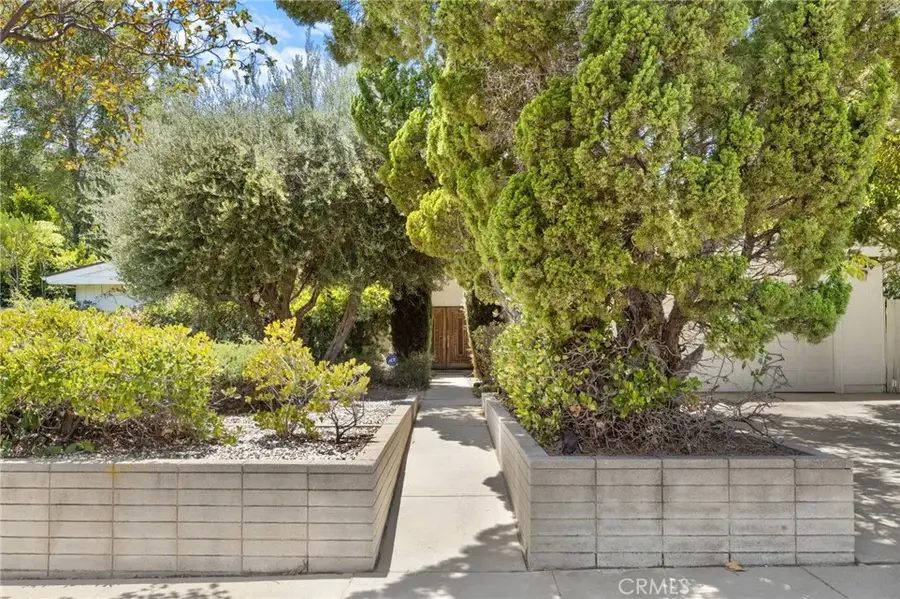 12729 Jolette Avenue, Granada Hills, CA 91344 - #3