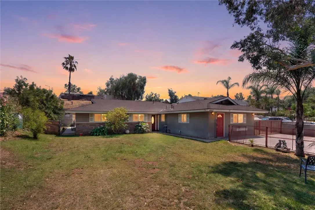 9542 52nd, Jurupa Valley, CA 92509 - #1