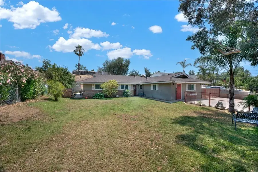 9542 52nd, Jurupa Valley, CA 92509 - #2