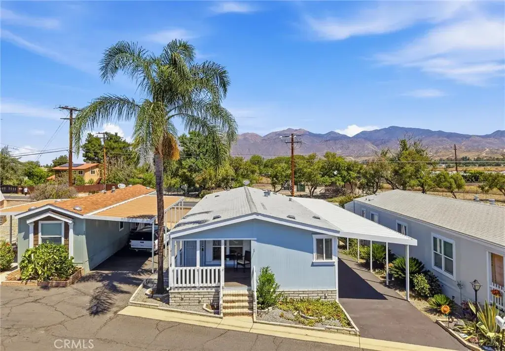 880 N Lake #49, Hemet, CA 92544 - #1