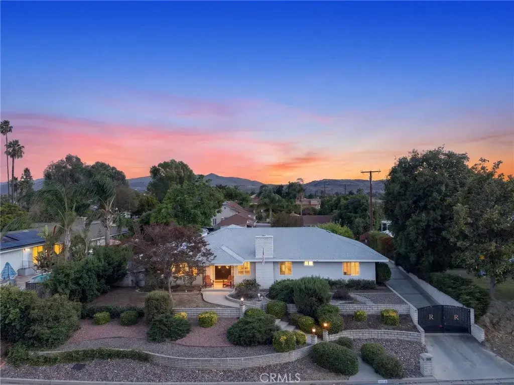 2859 Vista Way, Hemet, CA 92544 - #1