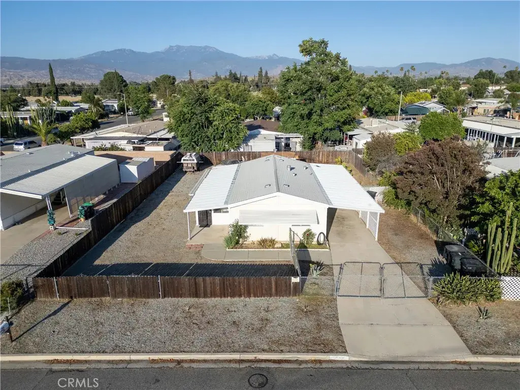 768 N Buena Vista, Hemet, CA 92543 - #1