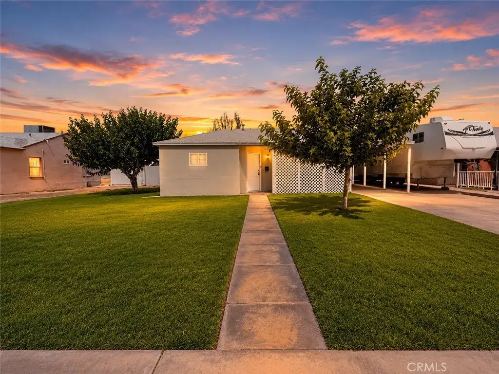 542 N 4th, Blythe, CA 92225 - #1