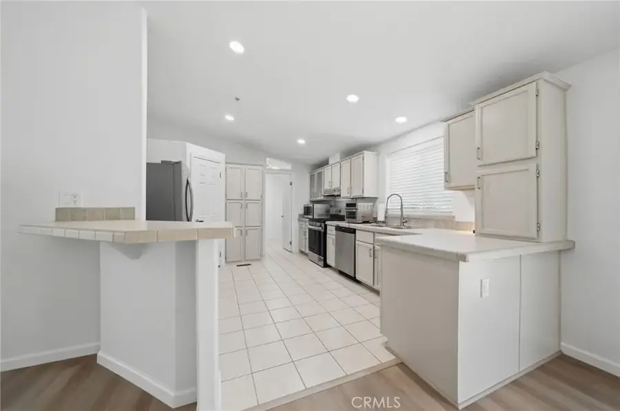2726 Ramona Drive, Vista, CA 92084 - #3