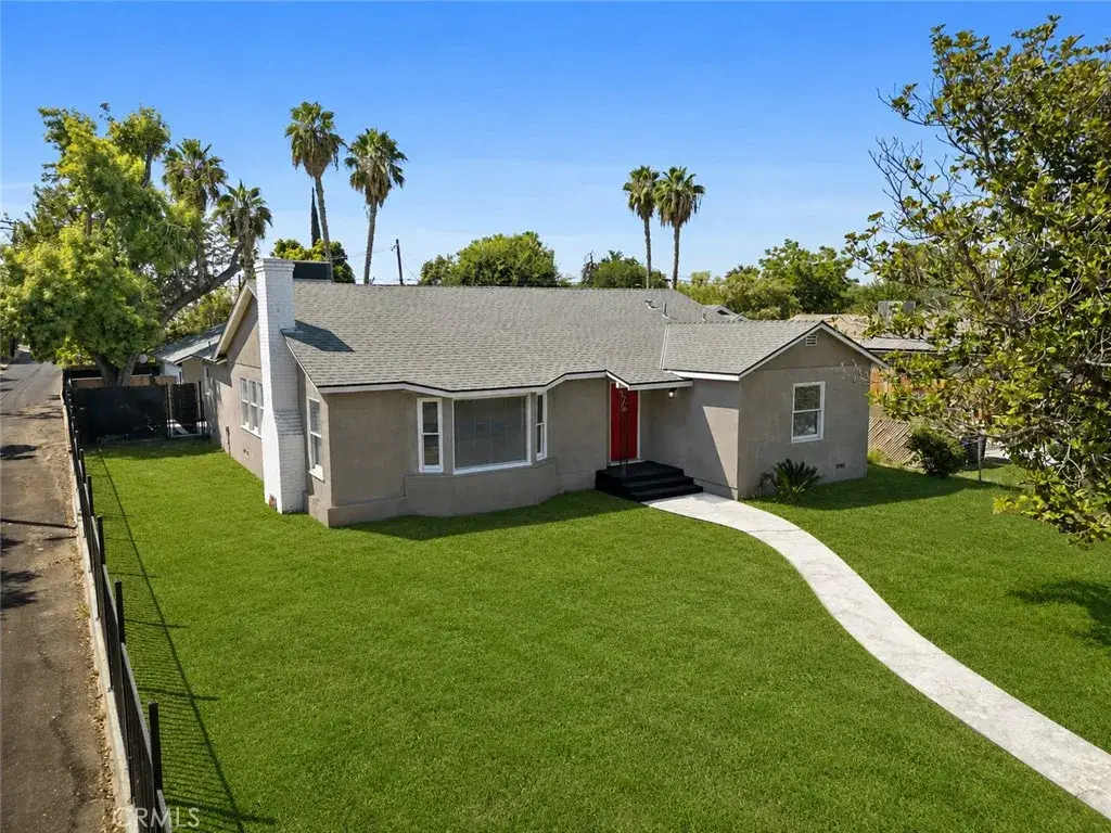 135 A, Bakersfield, CA 93304 - #1