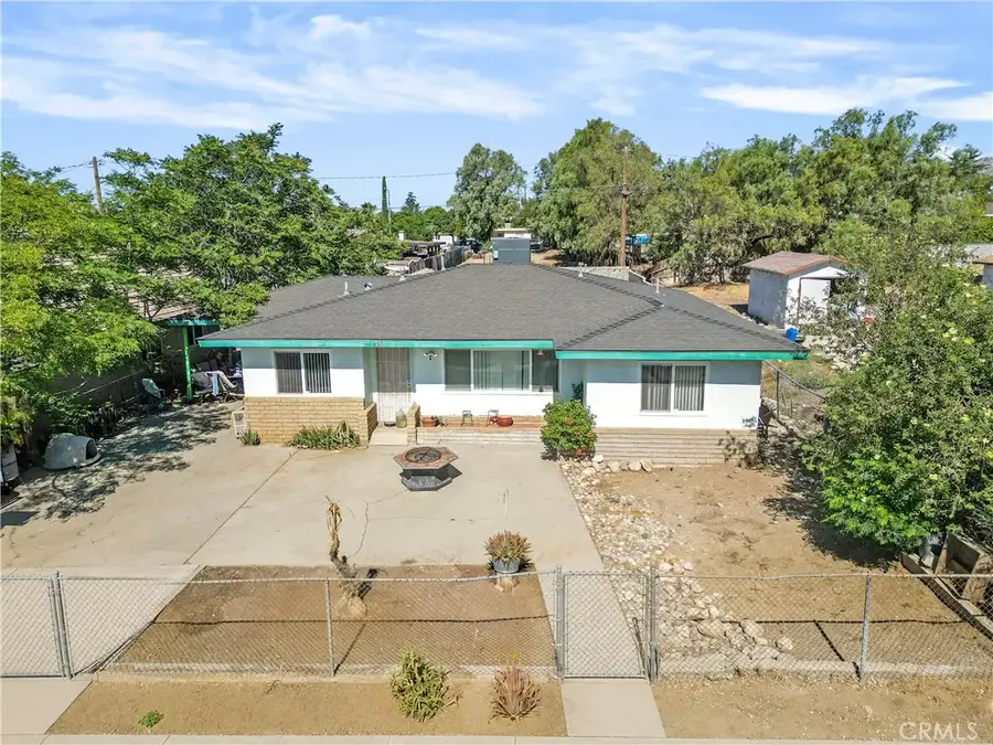 859 N Allen, Banning, CA 92220 - #3