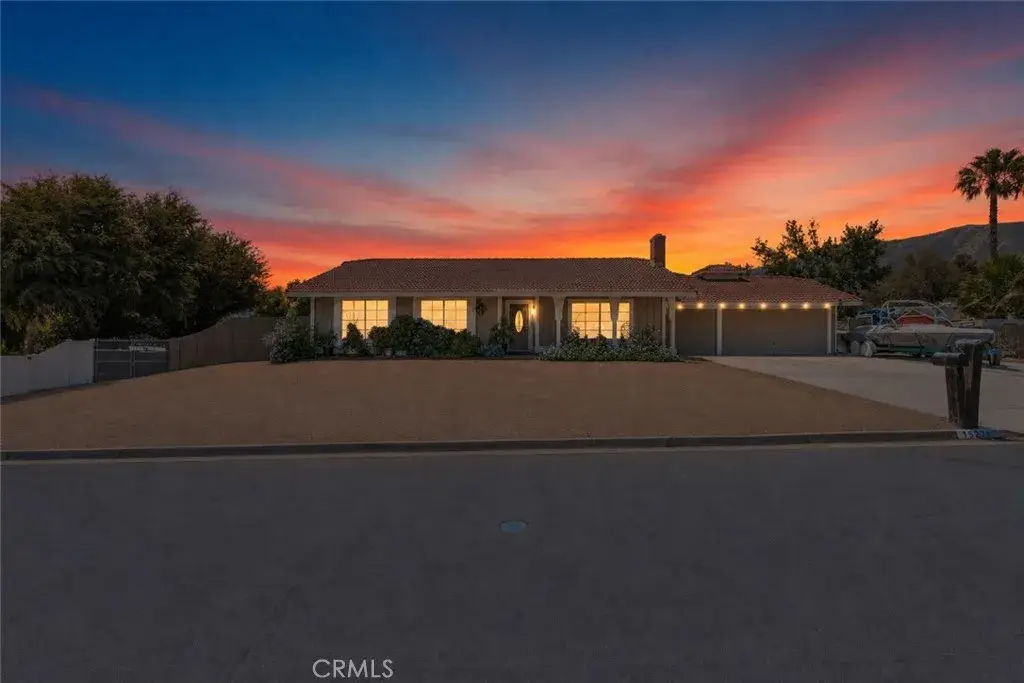 15271 Alvarado, Lake Elsinore, CA 92530 - #1