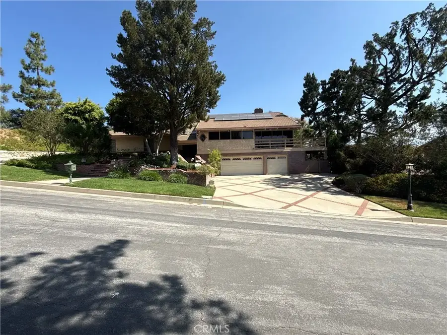 325 Roughrider Road, La Verne, CA 91750 - #3