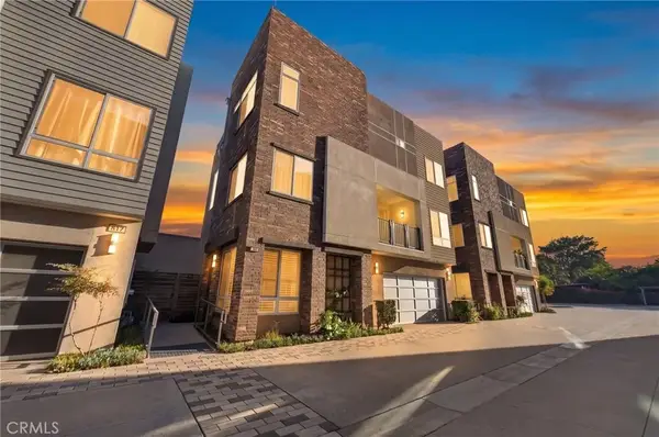 821 Brickyard, Costa Mesa, CA 92627