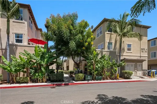 745 Paradise, National City, CA 91950