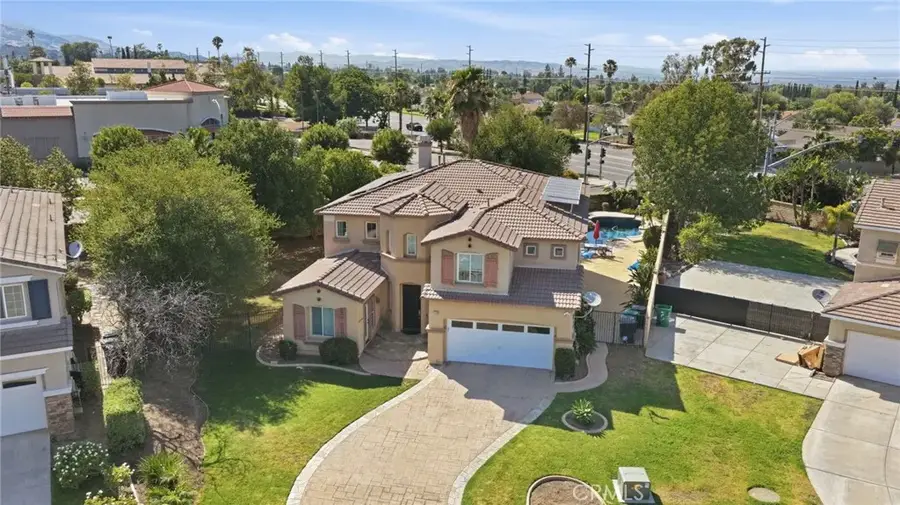 2238 Toulouse, Corona, CA 92882 - #3
