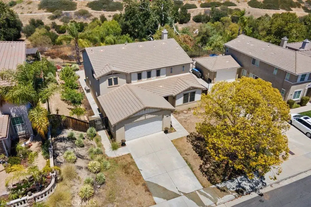 23622 Saratoga Springs, Murrieta, CA 92562 - #1