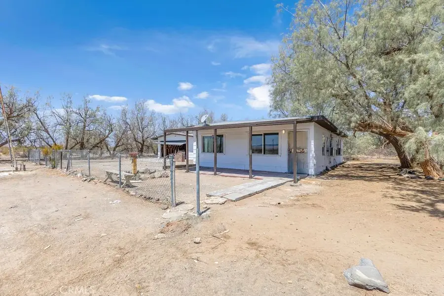 3852 Midway Road, Twentynine Palms Yucca Valley, CA 92277 - #2