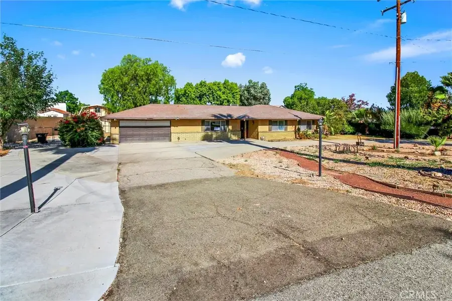 27307 Hemet, Hemet, CA 92544 - #3