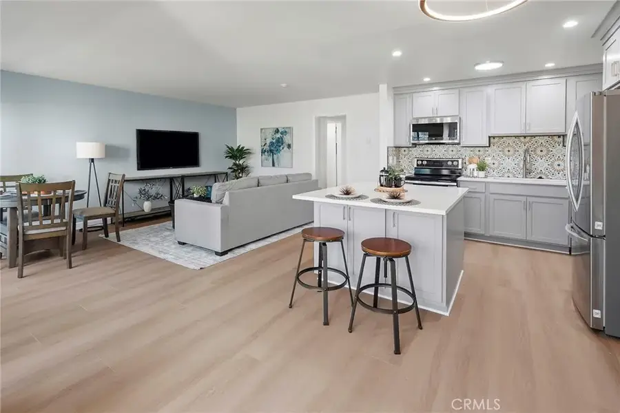 611 S Prospect Avenue #103, Redondo Beach, CA 90277 - #2