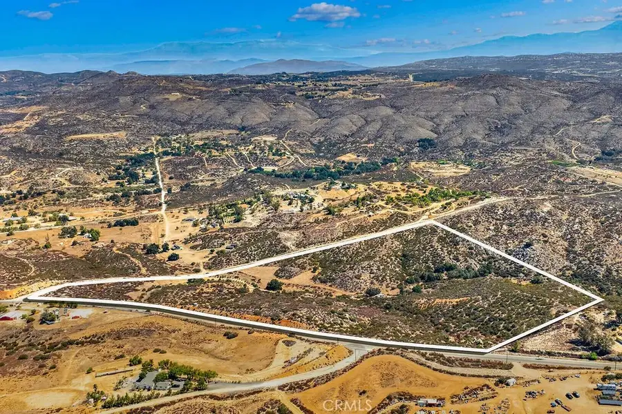 40200 E Benton, Hemet, CA 92544 - #2