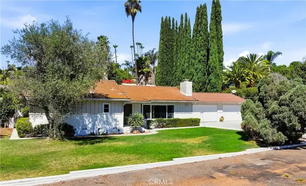 1613 Encino, Escondido, CA 92025