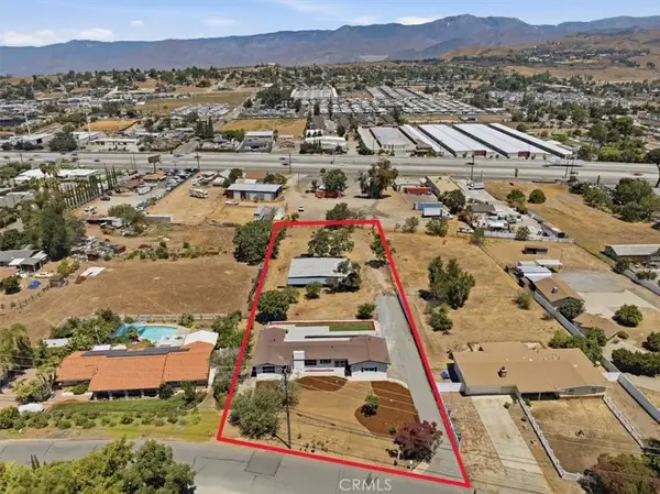 31750 Florida, Redlands, CA 92373