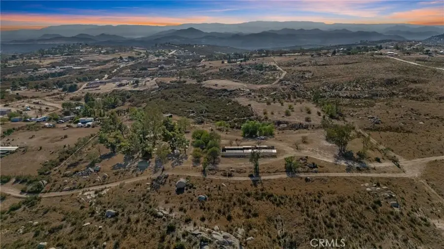 32305 Red Mountain, Hemet, CA 92544 - #2