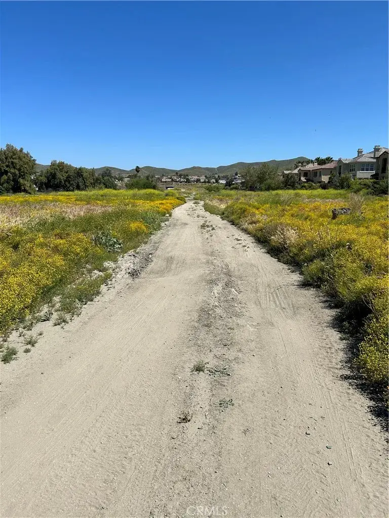 1 Lake Park, Lake Elsinore, CA 92530 - #2
