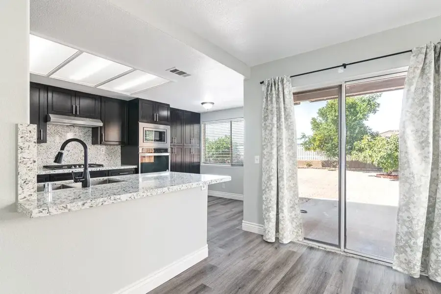 25077 Via Las Lomas, Murrieta, CA 92562 - #2