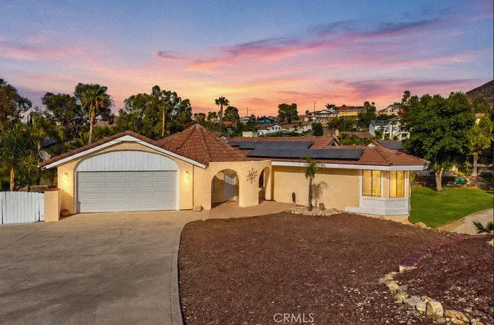 22032 W San Joaquin Drive, Canyon Lake, CA 92587 - #1