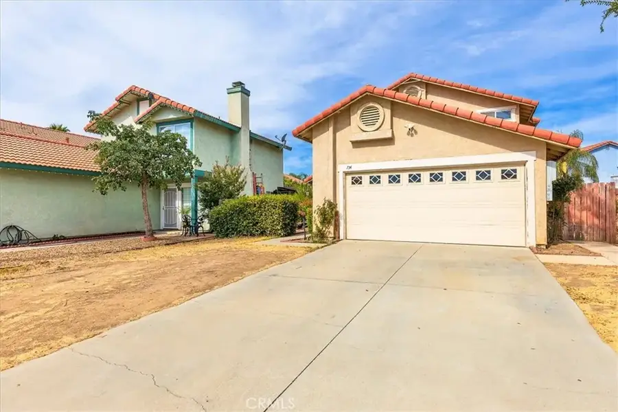 754 De La Luz, Perris, CA 92571 - #2