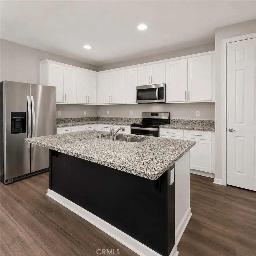 26264 Jasmiine Avenue, Murrieta, CA 92563 - #2